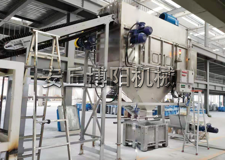 安丘博陽(yáng)機械生物顆粒自動(dòng)破袋機的原理是怎樣的?
