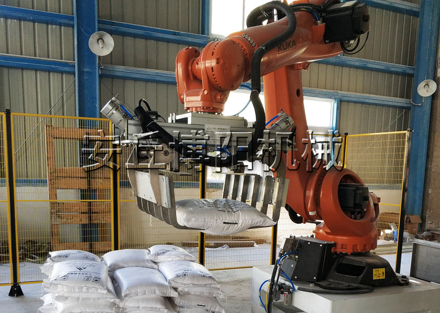 安丘博陽(yáng)機械尿素顆粒自動(dòng)碼垛機械手的使用優(yōu)勢