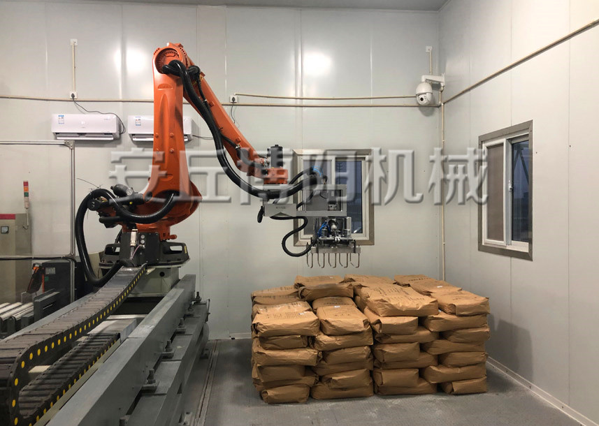 袋料自動(dòng)碼垛機在不同的企業(yè)中是如何應用的呢?
