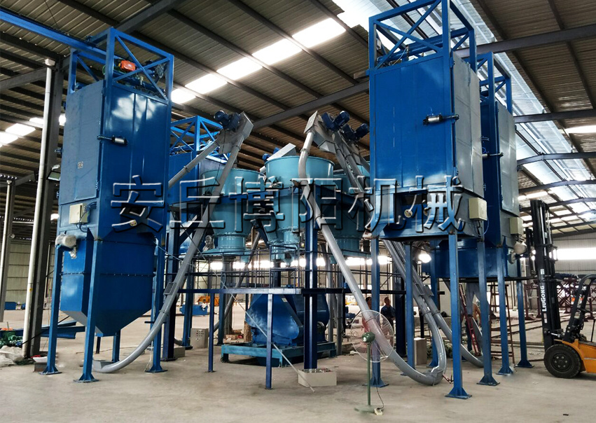 安丘博陽(yáng)機械工業(yè)堿噸袋拆包機能有效防止粉塵污染