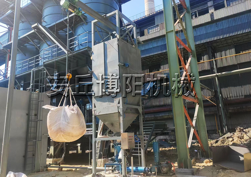 硫酸銨噸袋拆包機為啥被廣泛應用于袋裝粉粒物料？